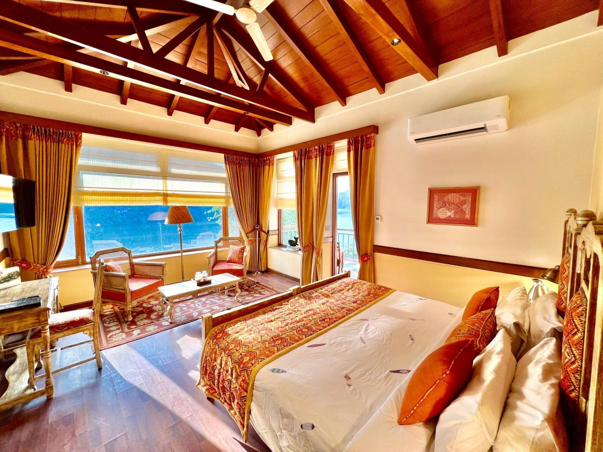 The Fishermen'S Lodge By Leisure Hotels Bhīm Tāl Kültér fotó
